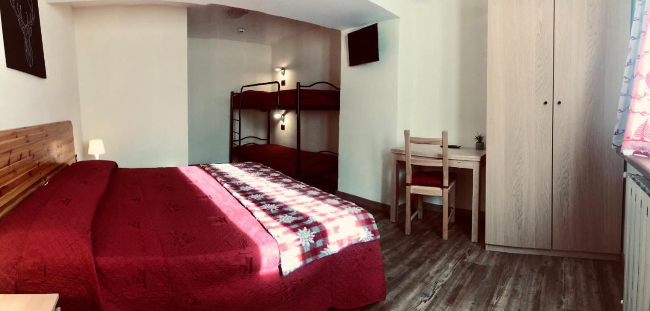 Hotel Piccolo Chalet Клав'єре Екстер'єр фото