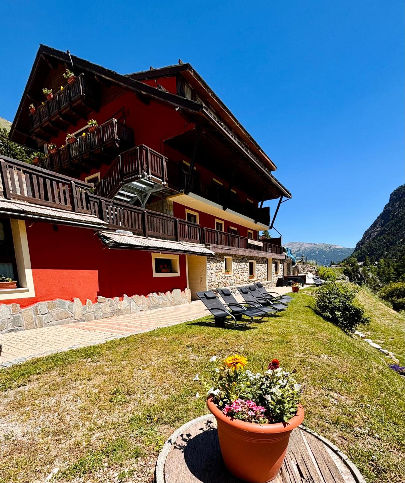 Hotel Piccolo Chalet Клав'єре Екстер'єр фото